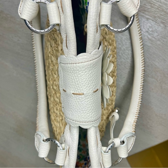 Brighton Daisy Straw Tote with Leather - Picture 11 of 13